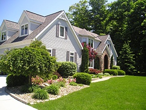 Landscapers and Lawncare Services in Raymond, NH